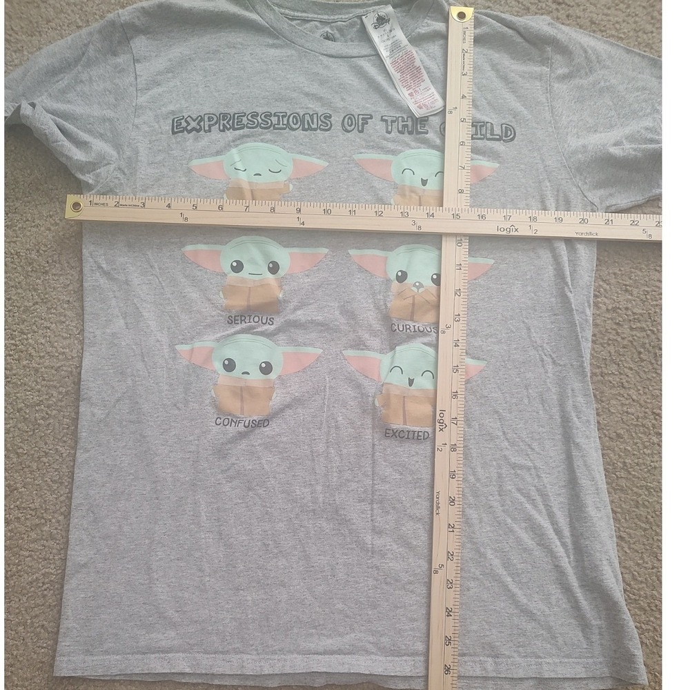 Disney Star Wars The Child Grogu Expressions Graphic Tee Shirtโ Mens Large Gray